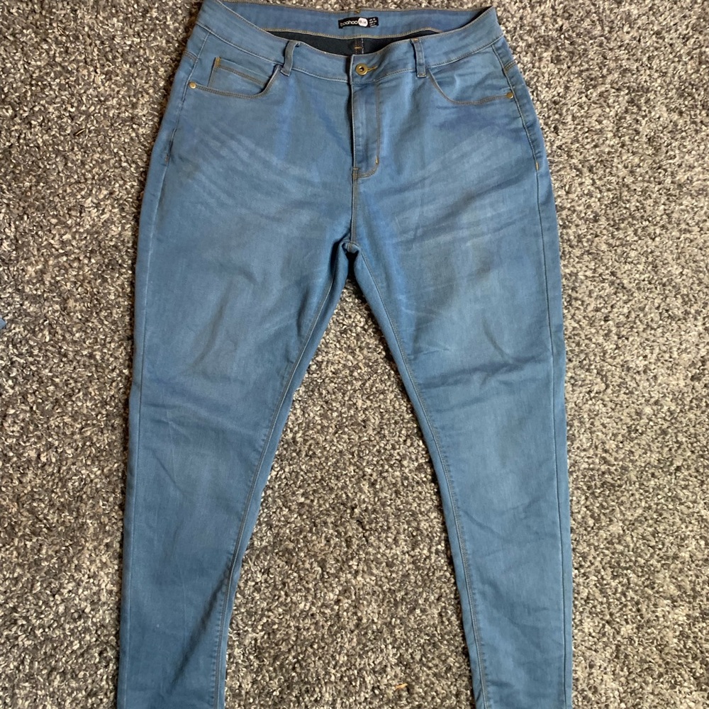 Light wash jeans